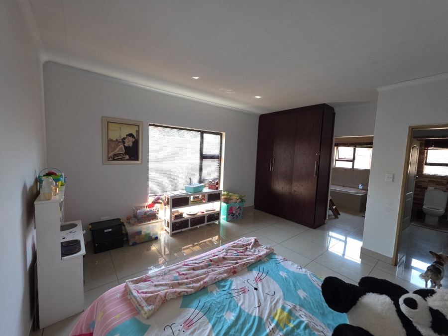 2 Bedroom Property for Sale in Adamayview North West